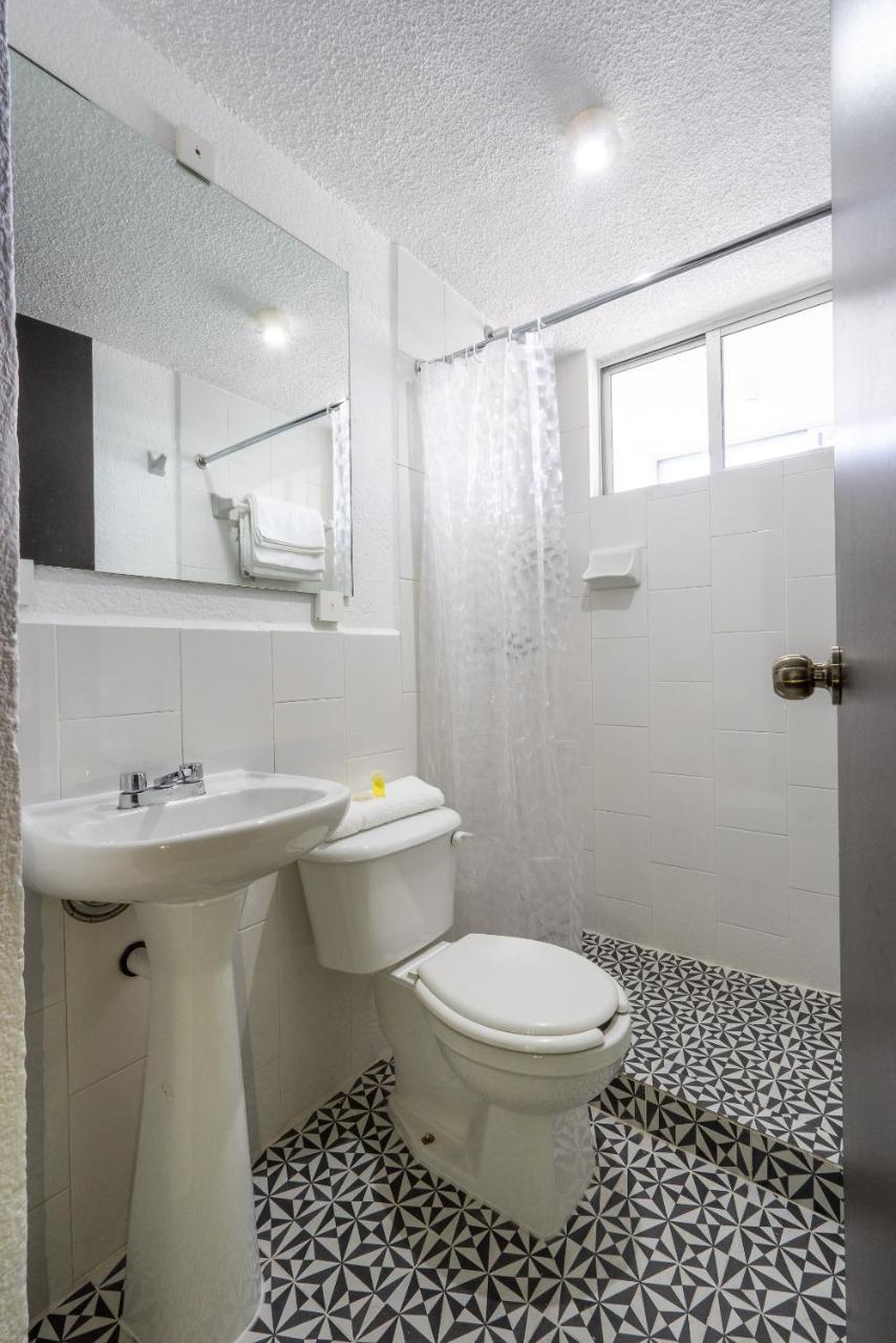 Hotel Delf-Inn Cuernavaca Kültér fotó